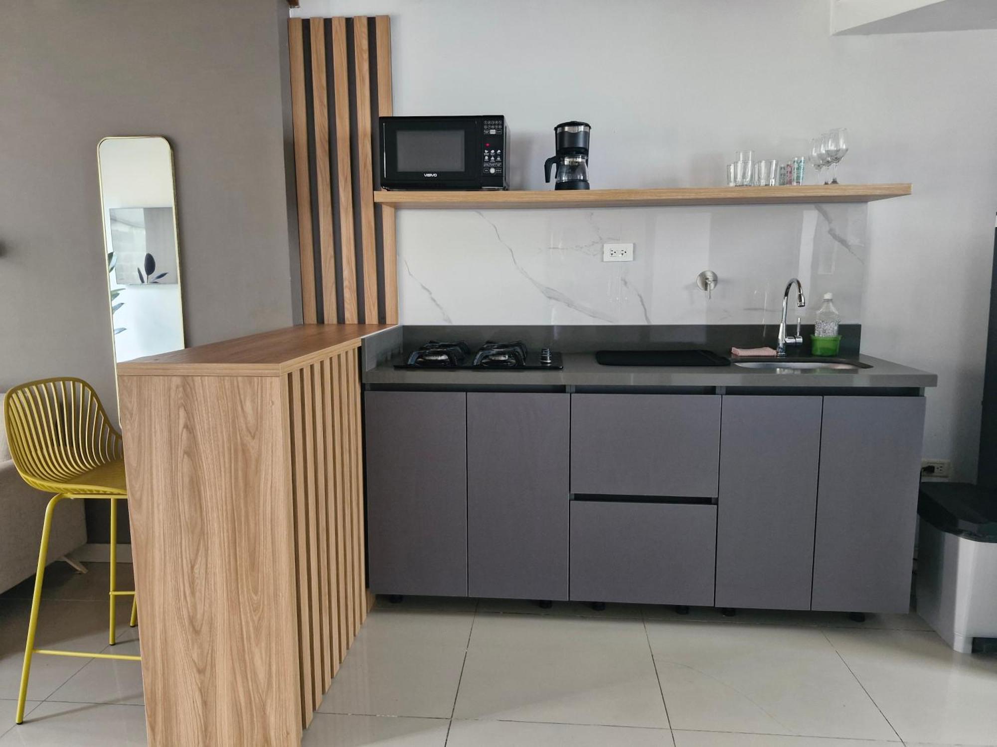 Apartment 302 Completo En
